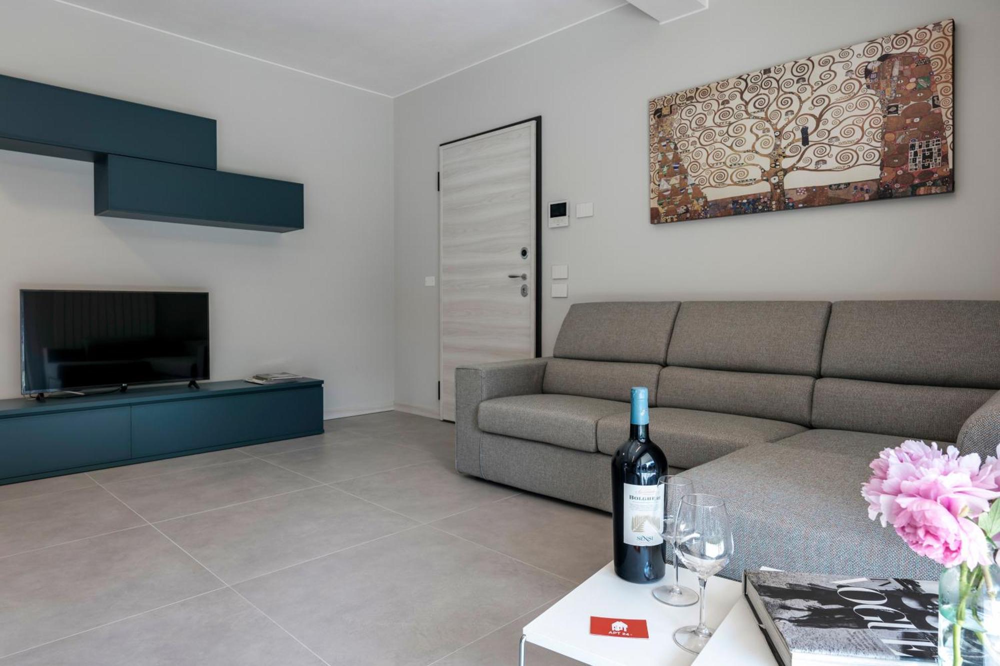 Malvezzi Apartments Desenzano del Garda Exterior foto
